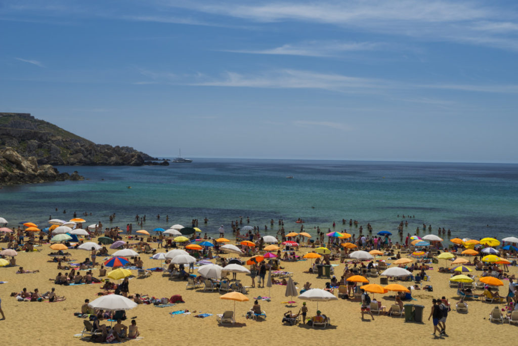 26-%e5%a4%a7%e5%8b%a2%e3%81%ae%e4%ba%ba%e3%80%85%e3%81%a7%e3%81%ab%e3%81%8e%e3%82%8f%e3%81%86%e3%83%9e%e3%83%ab%e3%82%bf%e5%b3%b6%e9%9a%8f%e4%b8%80%e3%81%ae%e4%ba%ba%e6%b0%97%e3%83%93%e3%83%bc